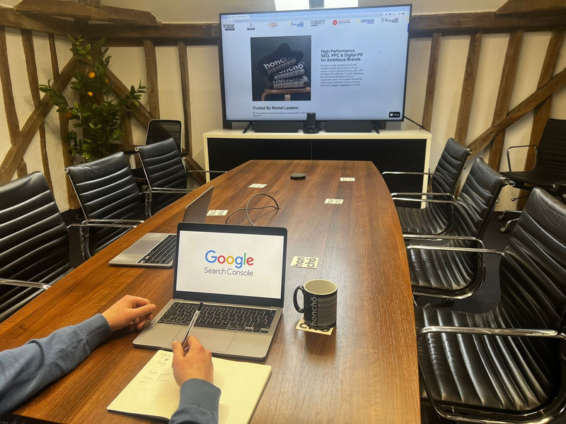 Google Search Console Update: AI Powered Configuration in the Performance Report